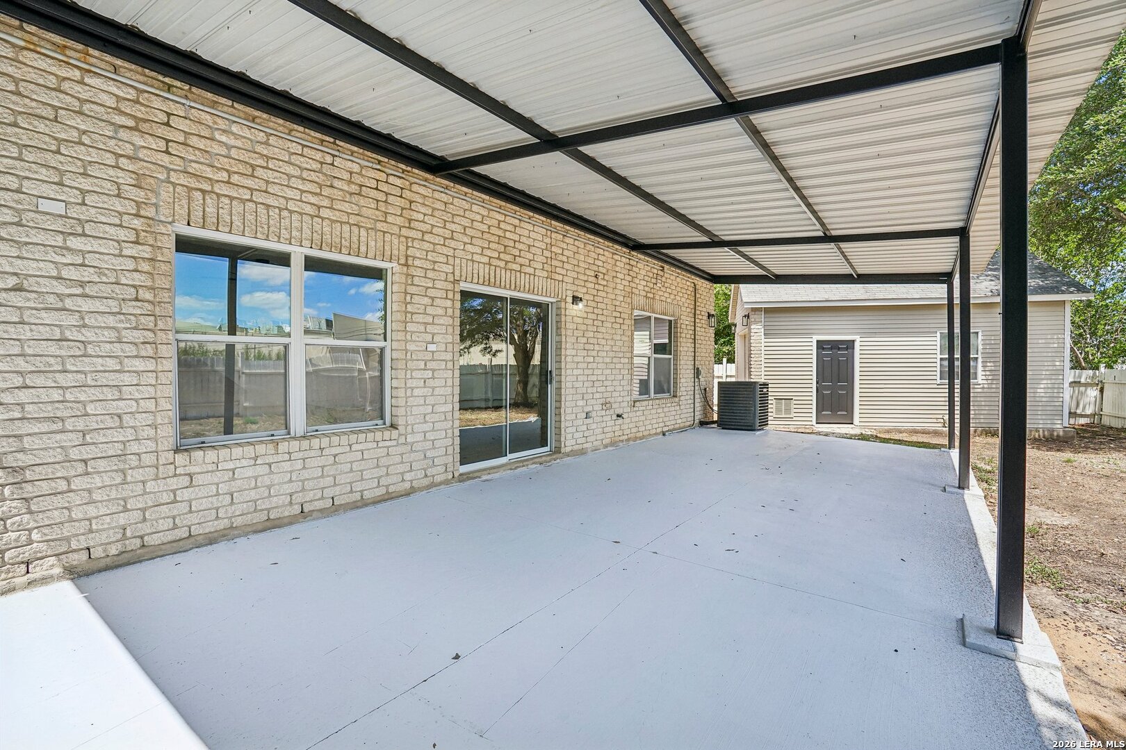 5526 Burton Farm San Antonio TX 78244