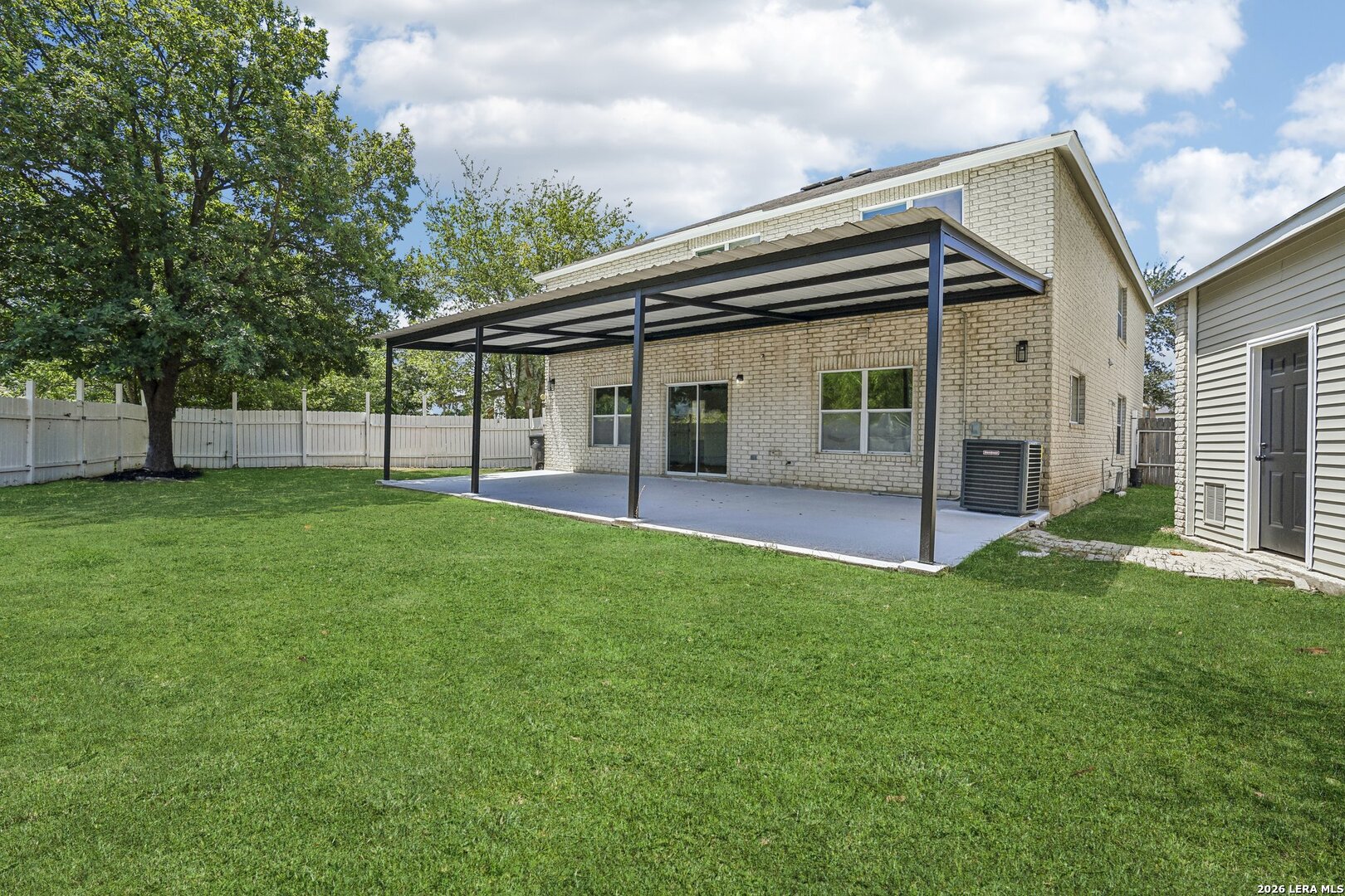 5526 Burton Farm San Antonio TX 78244