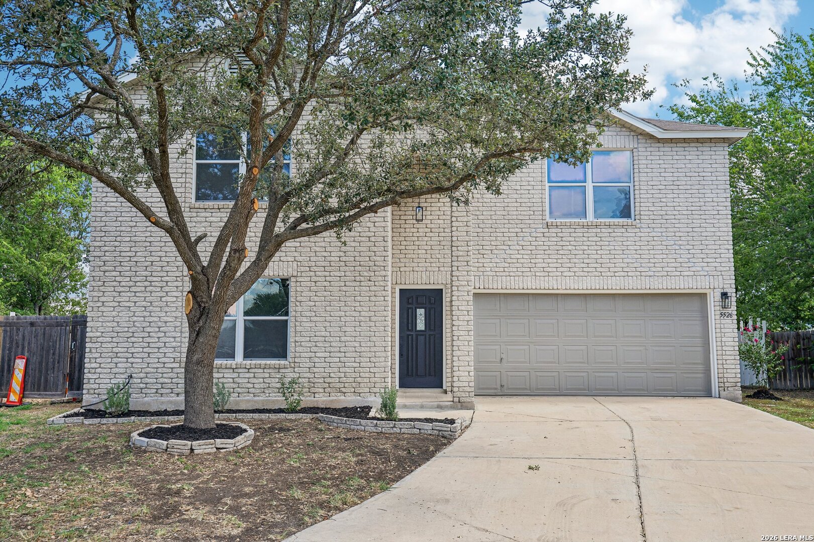 5526 Burton Farm San Antonio TX 78244