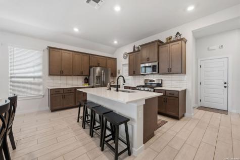 1612 Seekat Drive New Braunfels TX 78132