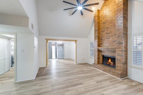 6415 Edinborough San Antonio TX 78238