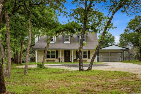 206 S Palo Alto Drive Floresville TX 78114
