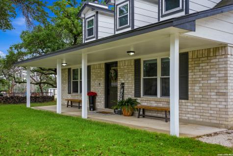 206 S Palo Alto Drive Floresville TX 78114