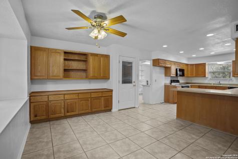 33171 Blanco Bulverde TX 78163