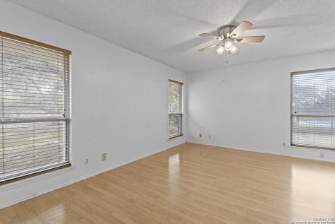 33171 Blanco Bulverde TX 78163