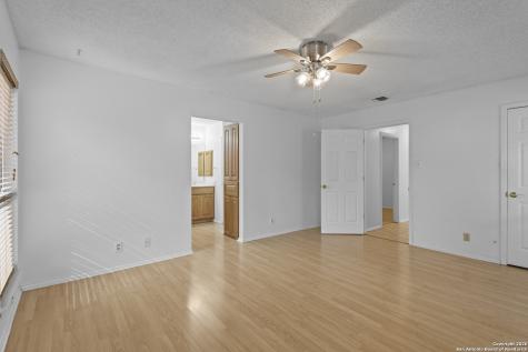 33171 Blanco Bulverde TX 78163