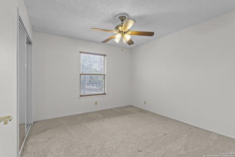 33171 Blanco Bulverde TX 78163