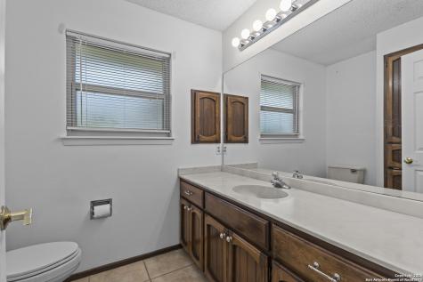 33171 Blanco Bulverde TX 78163