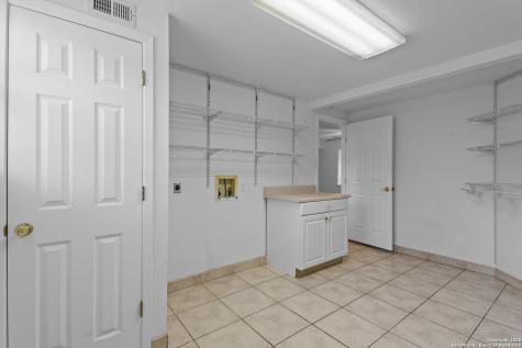 33171 Blanco Bulverde TX 78163