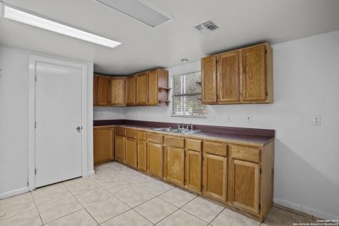 33171 Blanco Bulverde TX 78163