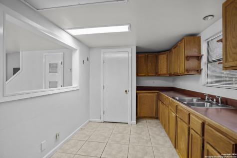 33171 Blanco Bulverde TX 78163