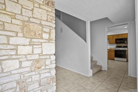 33171 Blanco Bulverde TX 78163