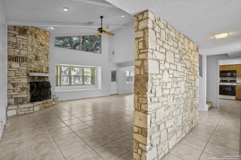 33171 Blanco Bulverde TX 78163