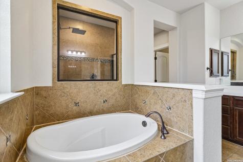 3314 Coryell Cove San Antonio TX 78253