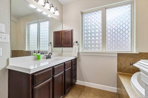 3314 Coryell Cove San Antonio TX 78253