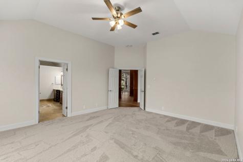 5 Remington Circle San Antonio TX 78258
