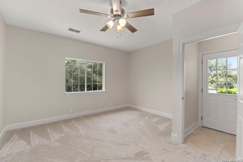 5 Remington Circle San Antonio TX 78258