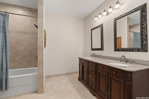 5 Remington Circle San Antonio TX 78258