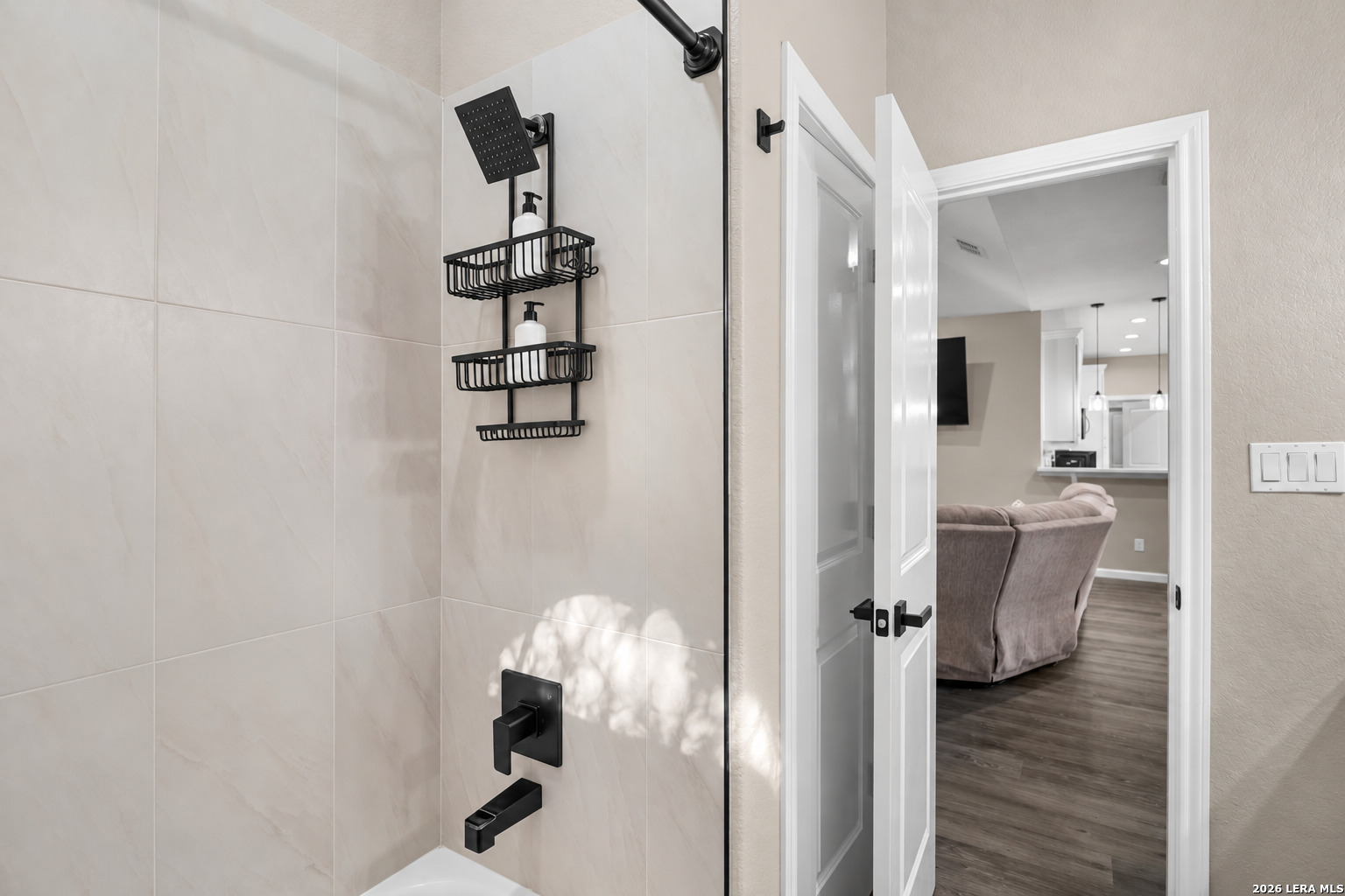 17915 Rockys Circle Lytle TX 78052