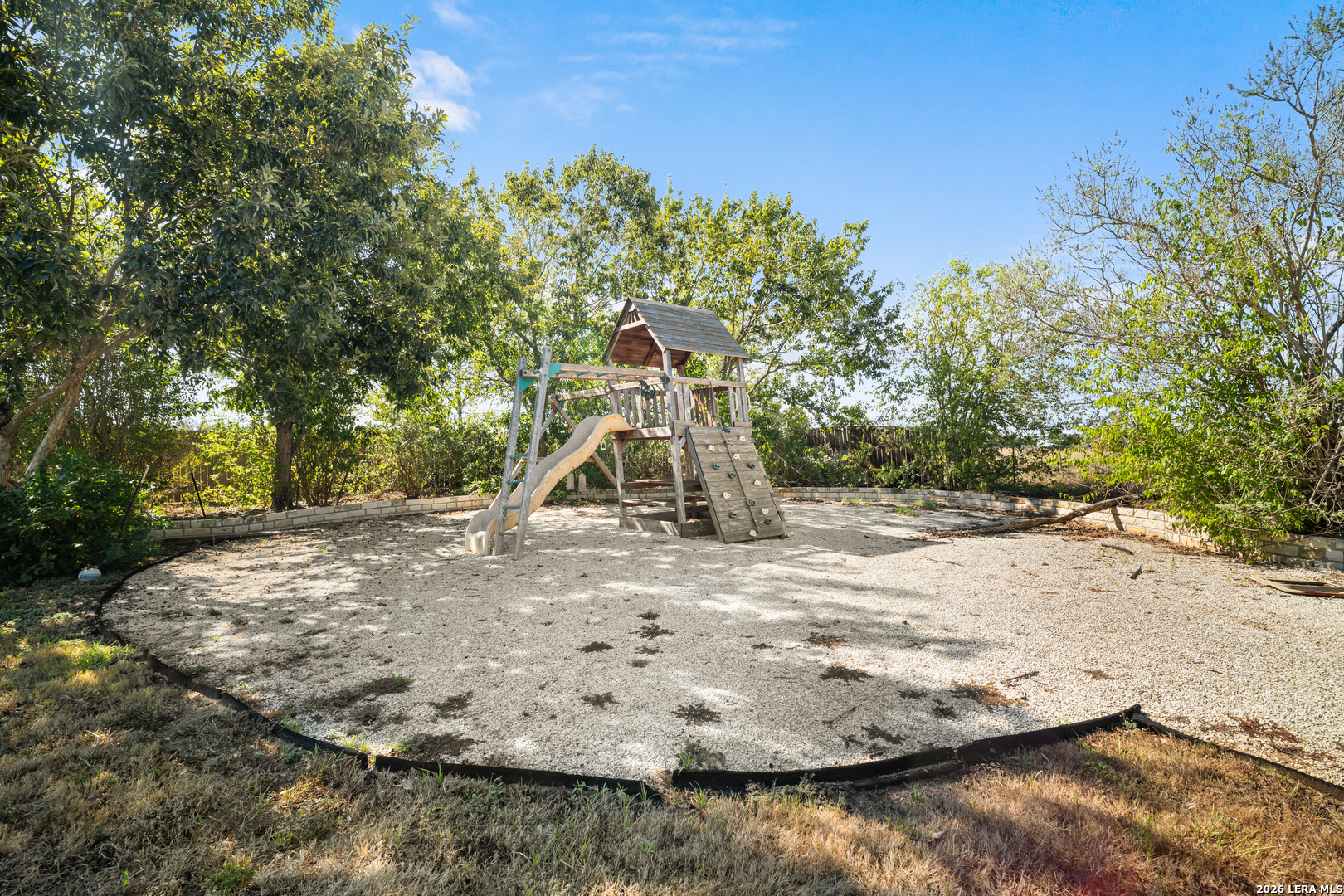 17915 Rockys Circle Lytle TX 78052
