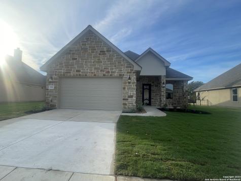 978 Virgil Way Castroville TX 78009
