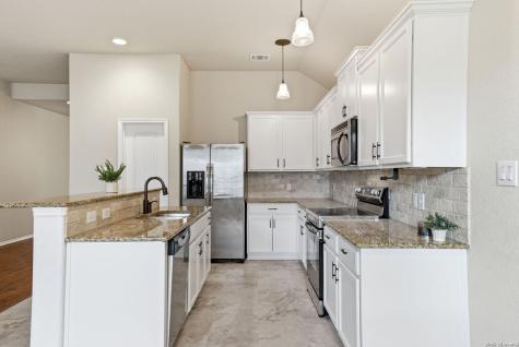 1720 Sunspur Road New Braunfels TX 78130
