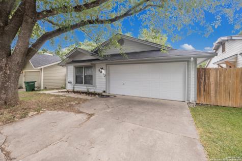 3917 Chimney Springs Drive San Antonio TX 78247