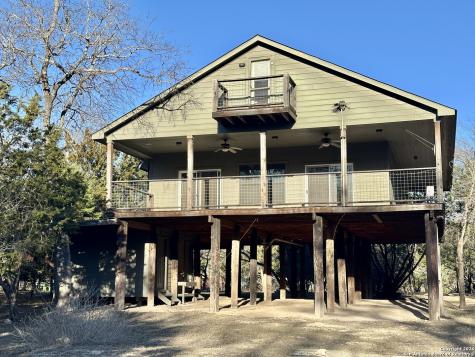 794 Rio Luna Bandera TX 78003