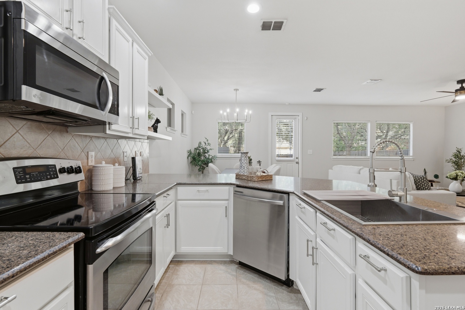21615 Dion Village San Antonio TX 78258