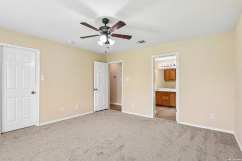 6947 Cutting Creek San Antonio TX 78244