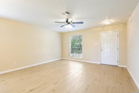 6947 Cutting Creek San Antonio TX 78244