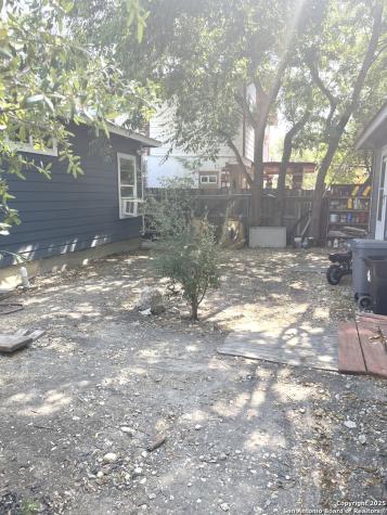 1406 Crystal San Antonio TX 78211