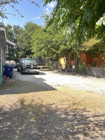 1406 Crystal San Antonio TX 78211