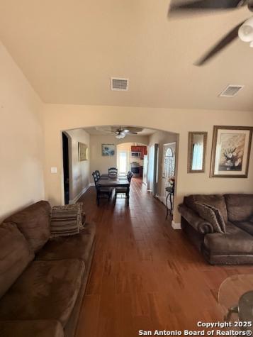 1406 Crystal San Antonio TX 78211