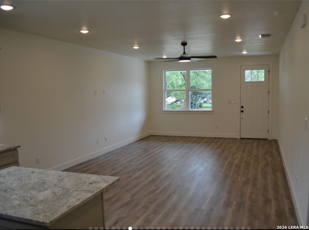 729 Canyon Bend Canyon Lake TX 78133