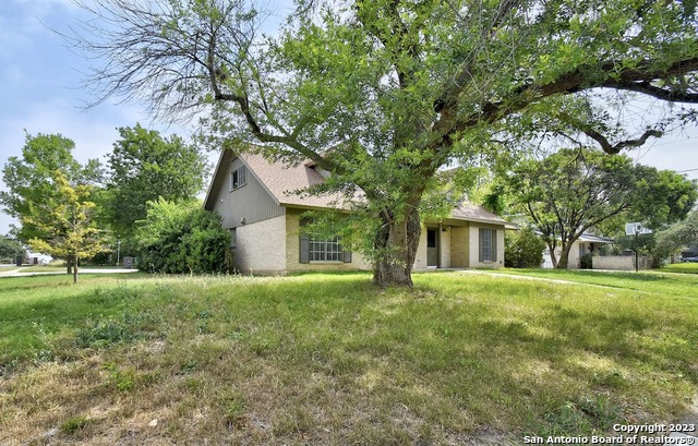 3611 Stonehaven Drive San Antonio TX 78230