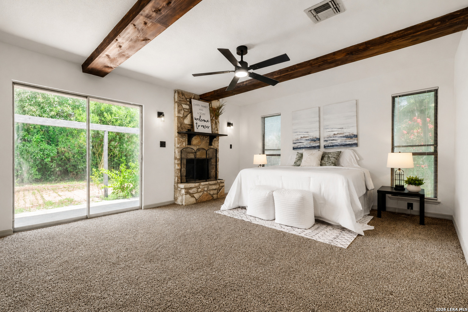 304 Avenue D Converse TX 78109