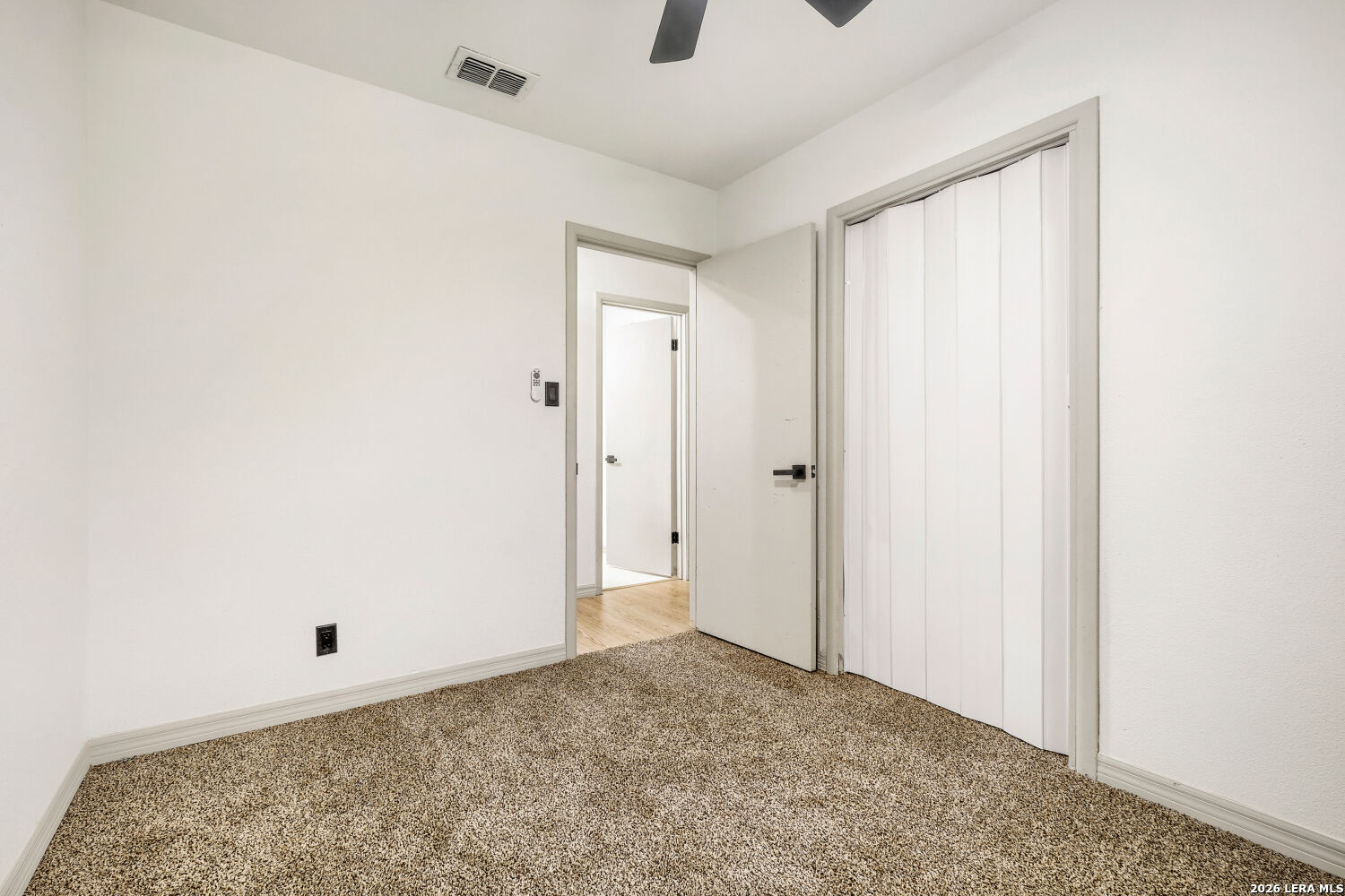 304 Avenue D Converse TX 78109