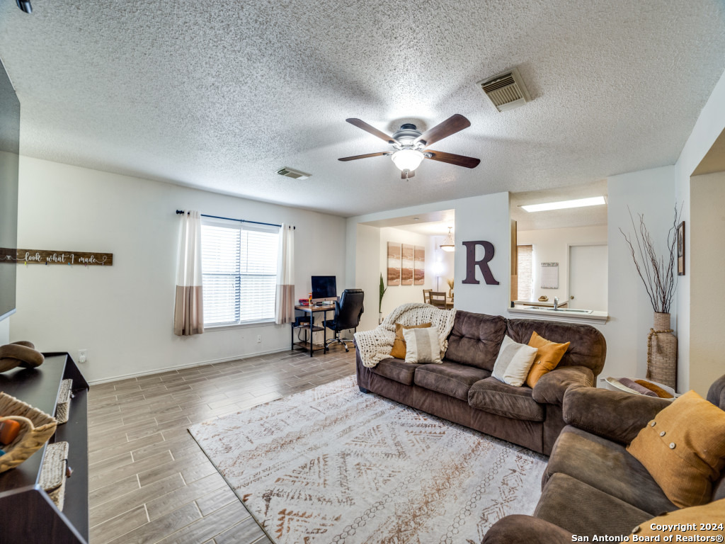 322 Wiggins Creek San Antonio TX 78253