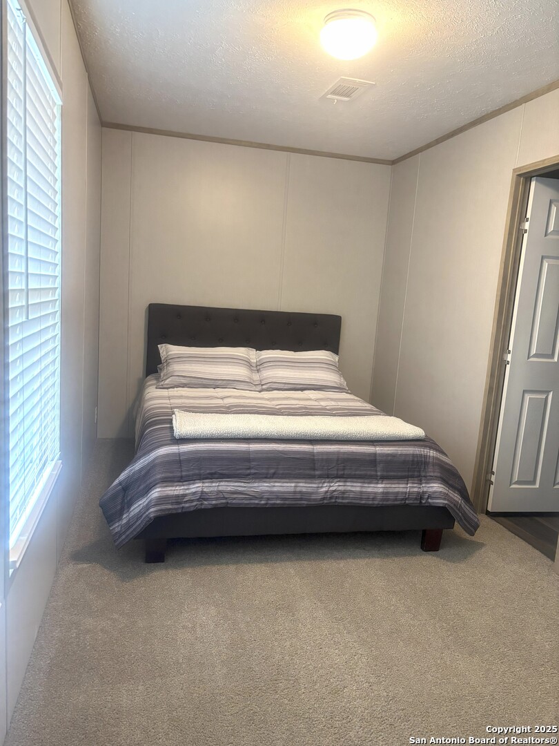 680 SE Front Avenue Sabinal TX 78881