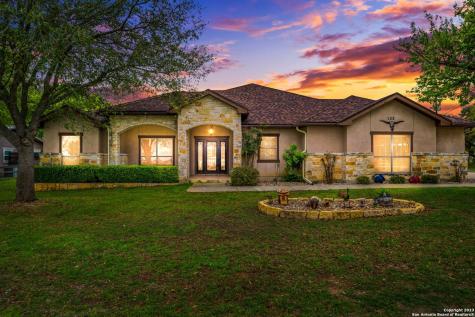 402 Shady Oak Drive Bandera TX 78003