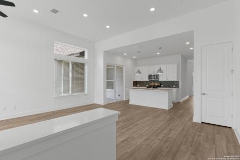 10027 University Way San Antonio TX 78224