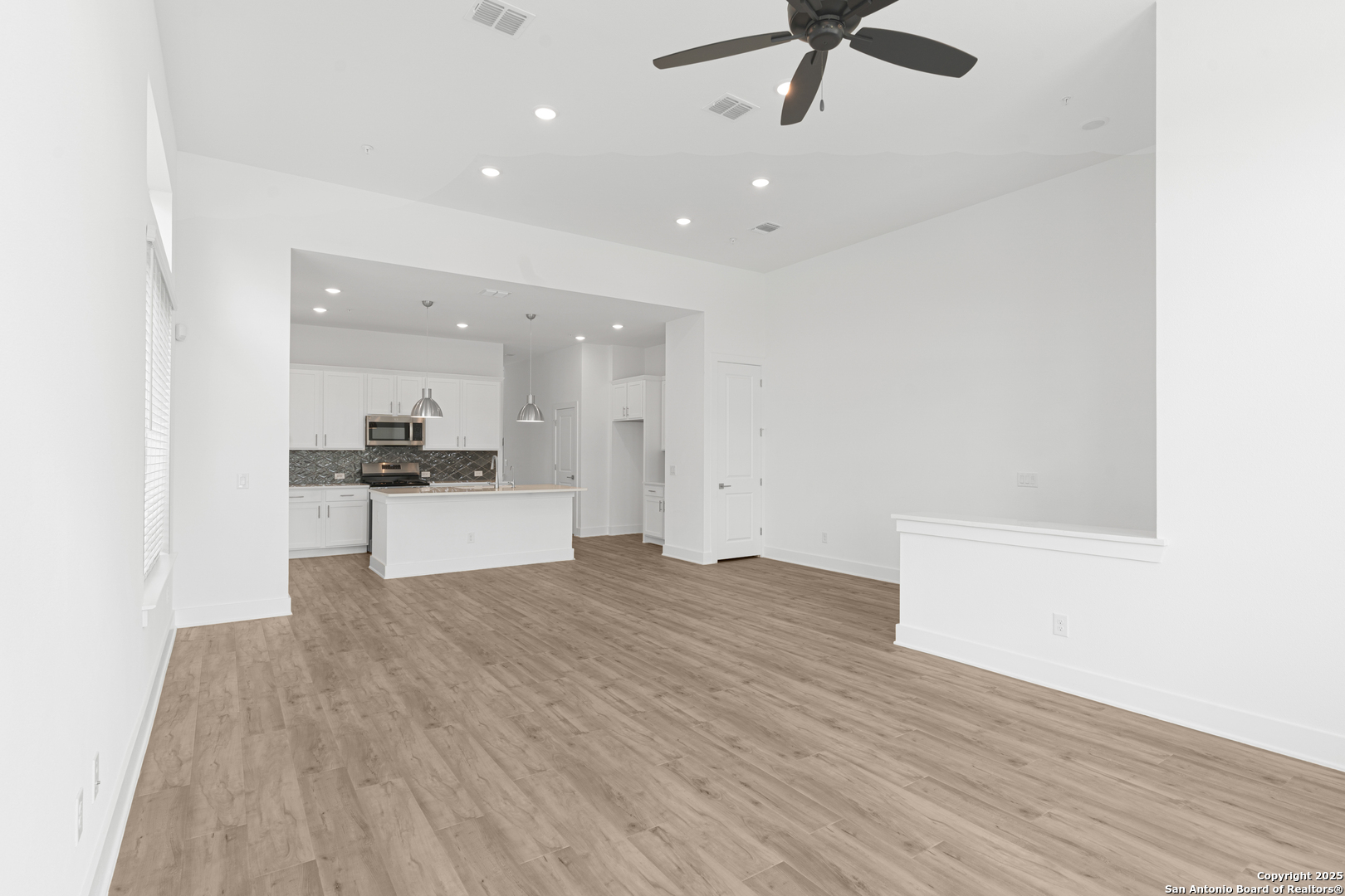 10027 University Way San Antonio TX 78224