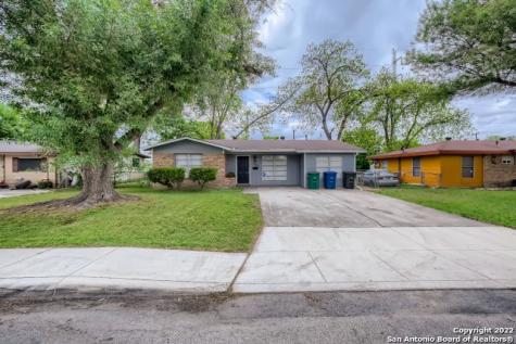 1926 Arroya Vista Drive San Antonio TX 78213