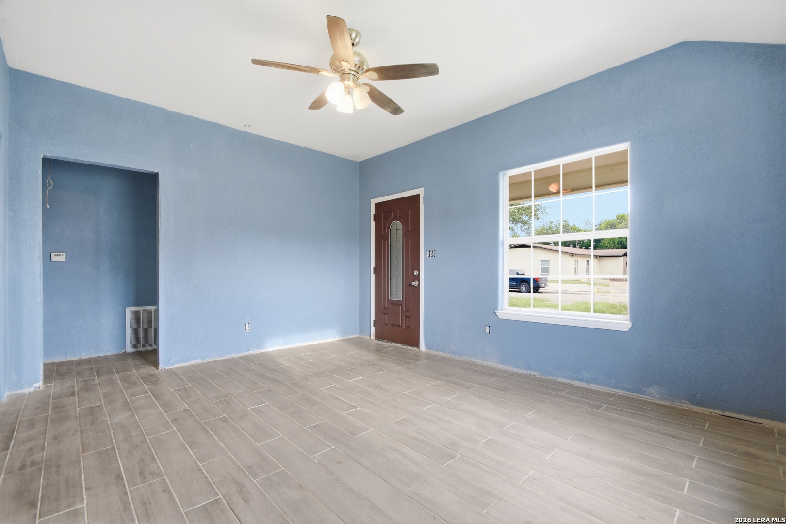 939 W Harding Boulevard San Antonio TX 78221