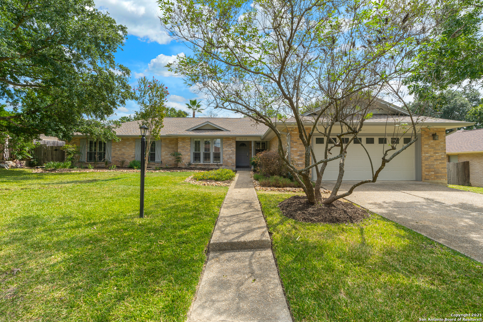 6310 Lakewood Park Windcrest TX 78239