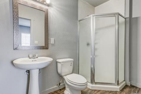1526 Burnet San Antonio TX 78202