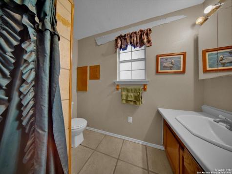 3010 E Fm 1518 South St Hedwig TX 78152