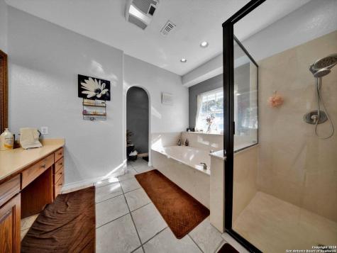 3010 E Fm 1518 South St Hedwig TX 78152