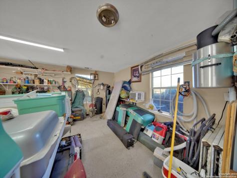 3010 E Fm 1518 South St Hedwig TX 78152